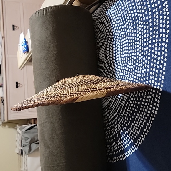 Straw basket 13.5 diameter - Picture 2 of 3